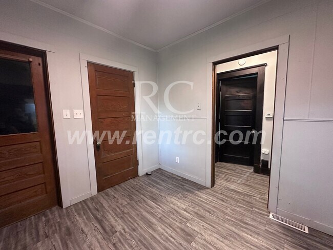 Foto del edificio - 223 Kentucky-