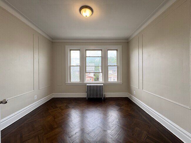 Foto del edificio - 47 Fuller Pl