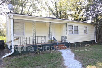 Building Photo - 5 Valley View Dr