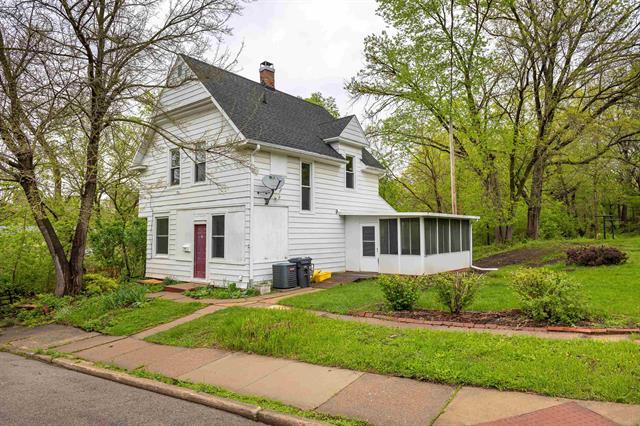 Primary Photo - 48 Burns St