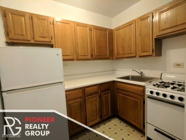 Foto del edificio - 5959 W Belmont Ave