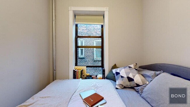Foto del edificio - 314 E 106th St