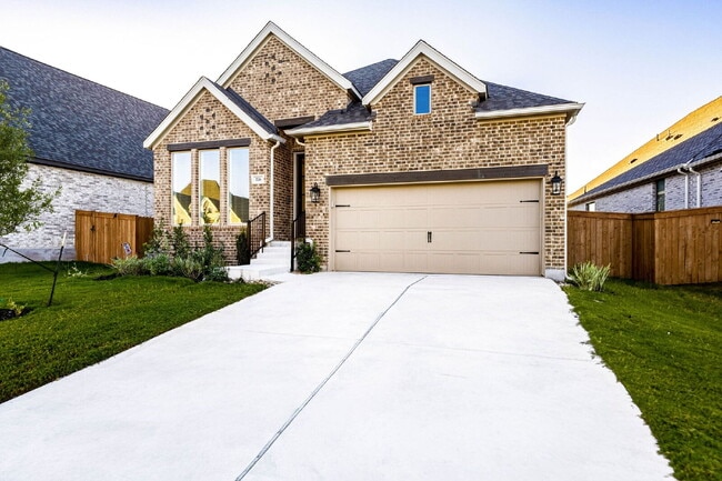 Building Photo - Elegant Home with Luxurious Features and R...