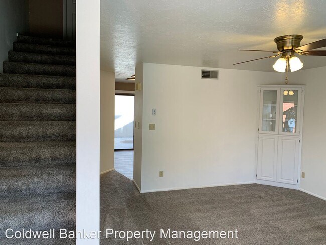 Foto del edificio - 3 br, 2 bath House - 550 W 600 N  Apt 11