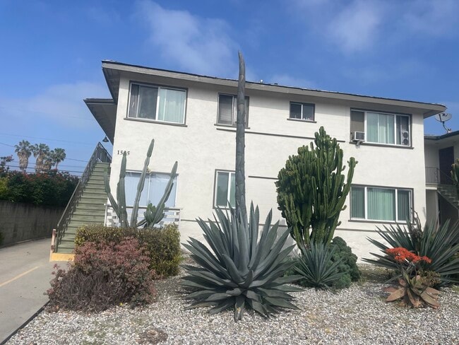 Building Photo - 1519 S Fairfax Ave
