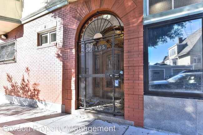 Foto del edificio - 105 Richland Ave