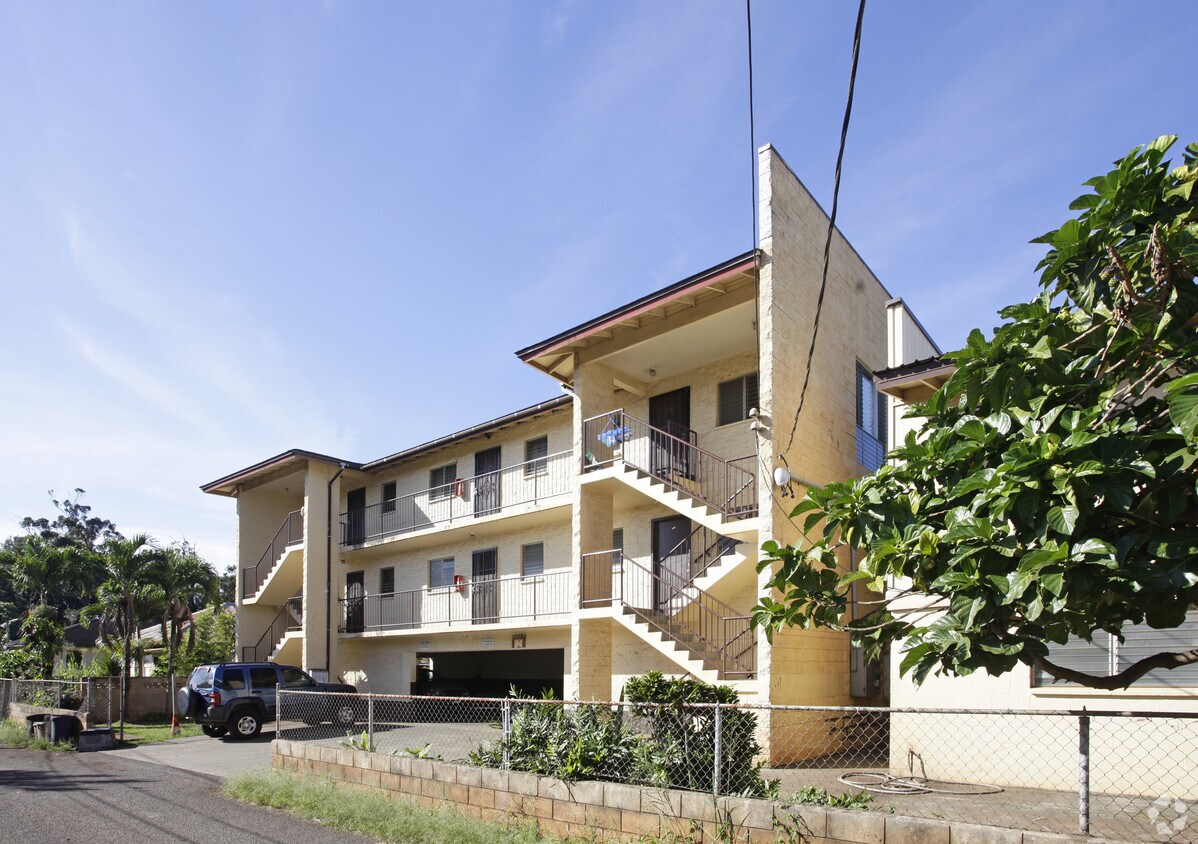 285 Olive Ave, Wahiawa, HI 96786 Apartments in Wahiawa, HI