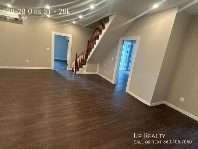 Photo - 20-28 Otis St-28E Apartment