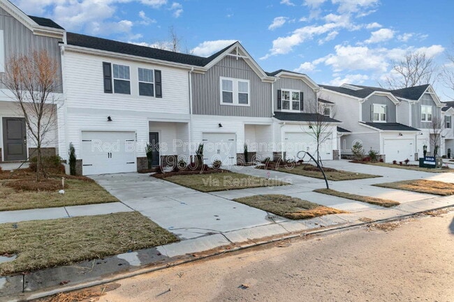 Photo - 4039 Summit Hills Dr Townhome