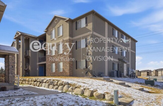 Foto del edificio - 3812 E Rock Creek Rd