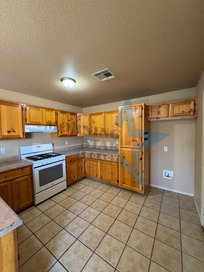 Foto del edificio - 3 bed in a convenient location