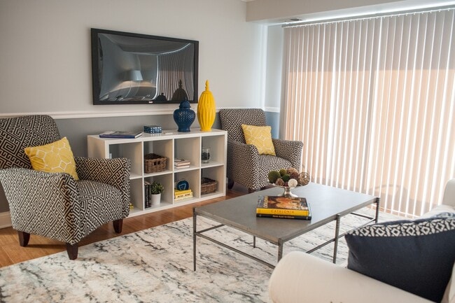 Photo - Flo-Mar Terraces Apartment