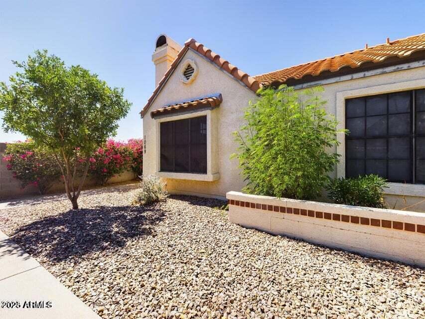 Foto principal - 921 W University Dr