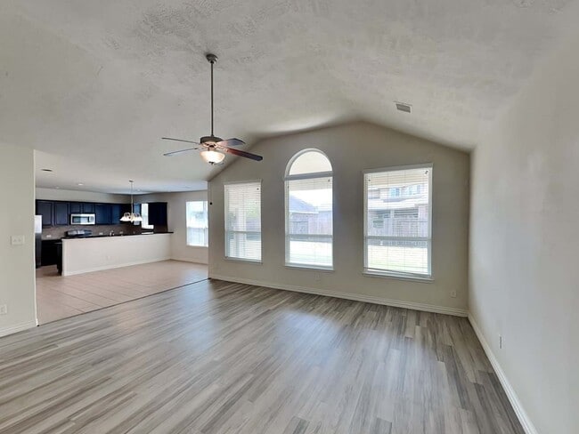 Building Photo - 30711 Academy Trace Dr
