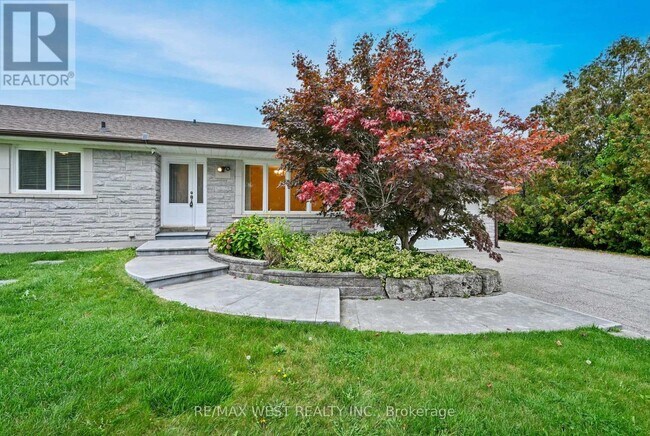 Photo du bâtiment - 12370 Creditview Rd