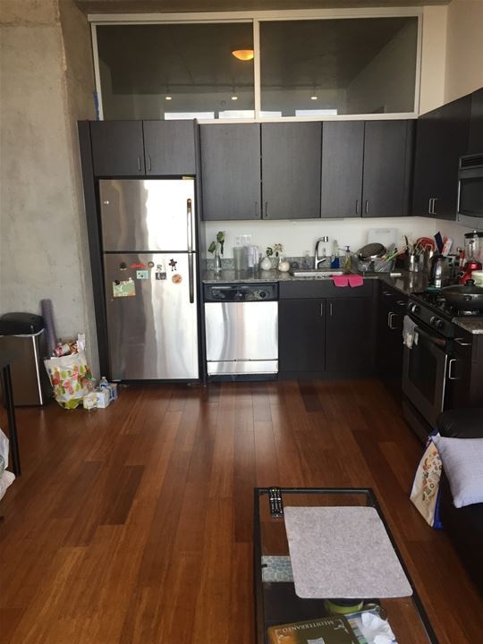 Foto principal - 235 W Van Buren St