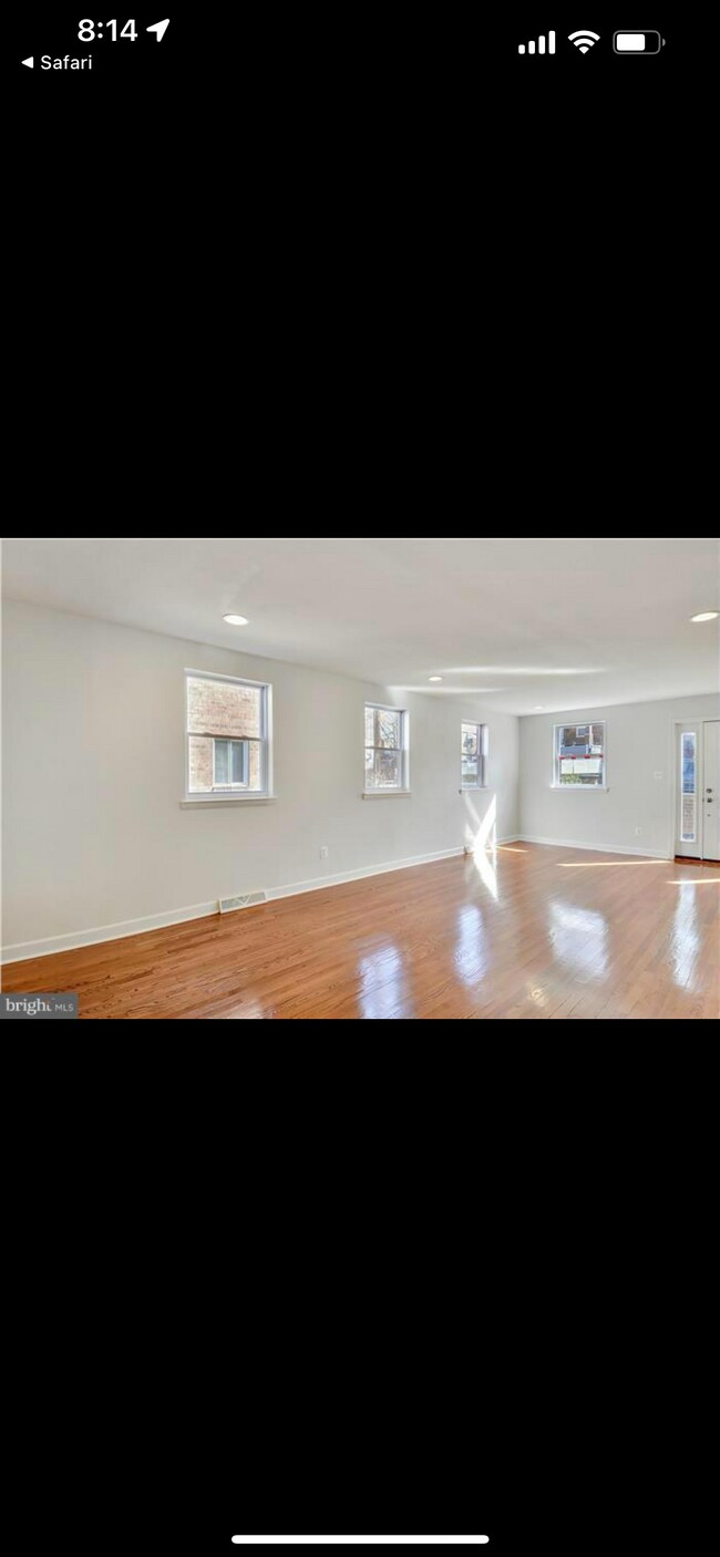 Foto del edificio - 5098 Just St NE