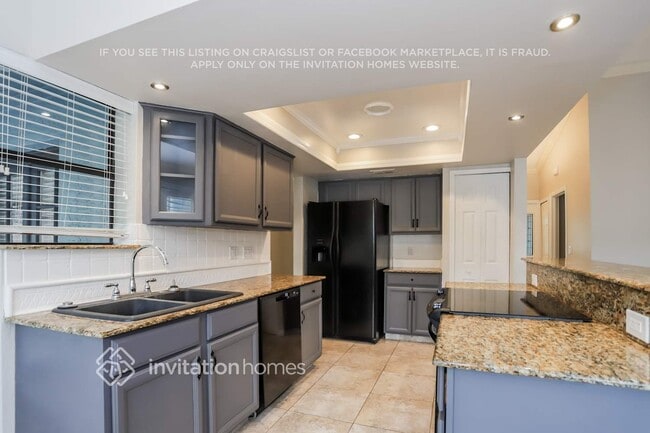 Foto del edificio - 4125 Yellowwood Dr