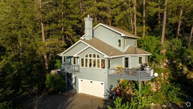 Building Photo - 3338 Bottle Bay Rd