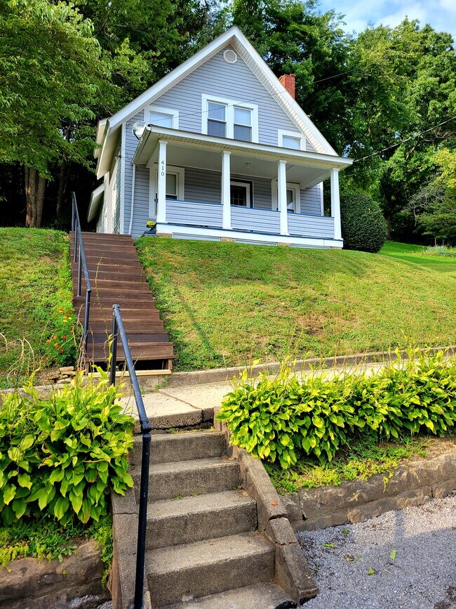 Building Photo - 410 Highland Ave