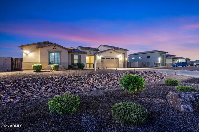 Foto del edificio - 13532 Sierra Vista Dr