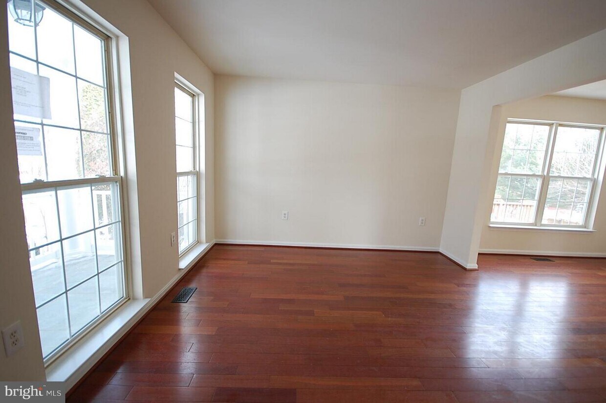 503 North St NE, Leesburg, VA 20176 House Rental in Leesburg, VA