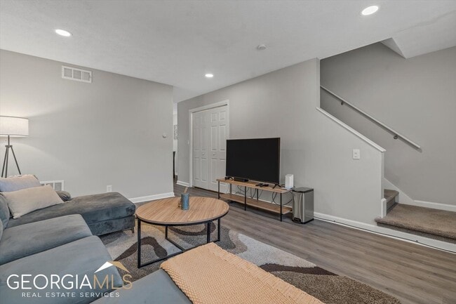 Foto del edificio - 3594 Jefferson St