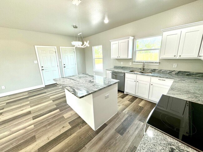 Foto del edificio - 3415 Henderson St