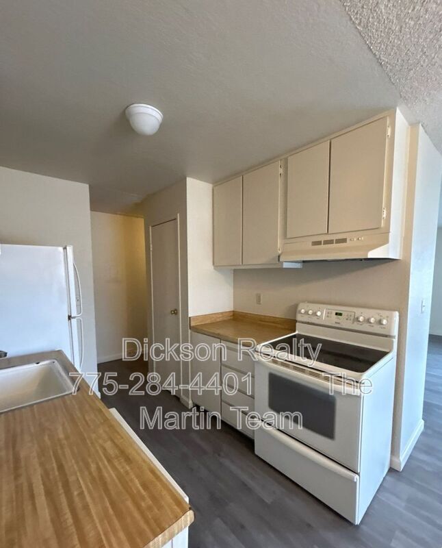 Foto del edificio - 4604 Neil Rd