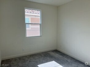 Building Photo - 76 Kimberlite Dr