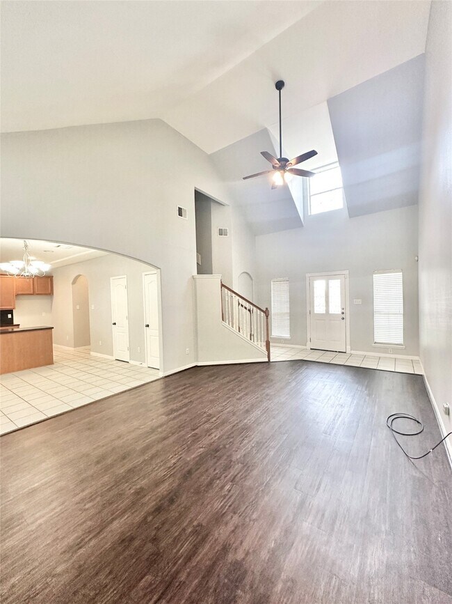 Foto del edificio - 12310 Warrenwood Dr