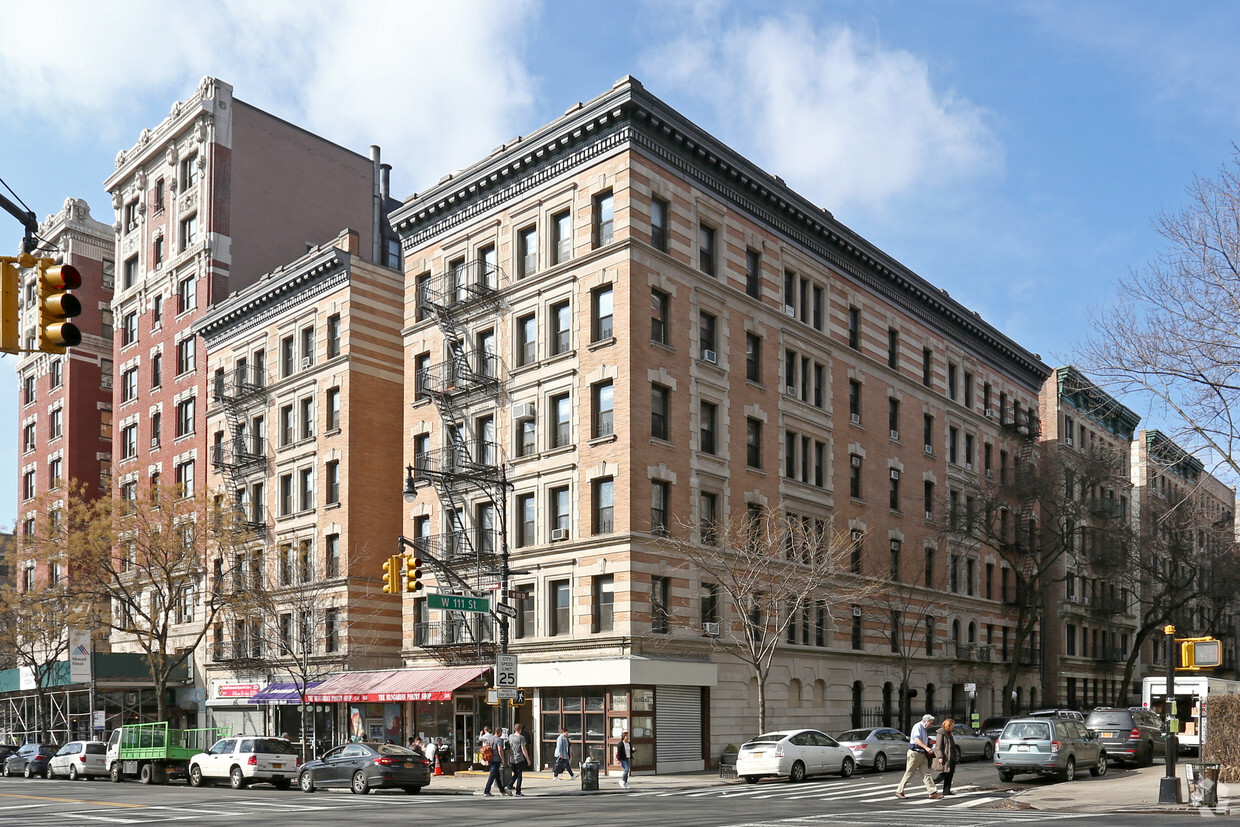 Building Photo - St John Court