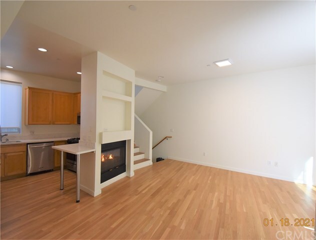Building Photo - 1327 14th St