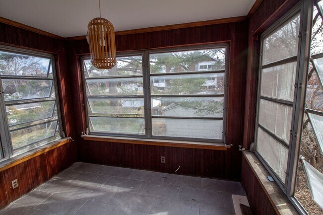 Foto del edificio - 4238 S 38th St