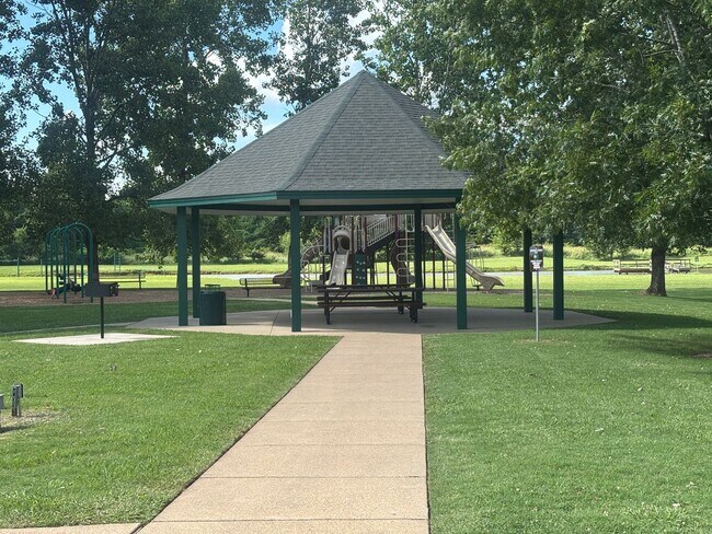 Building Photo - LEGACY SUBDIVISION IN BENTON SCHOOL DISTRICT