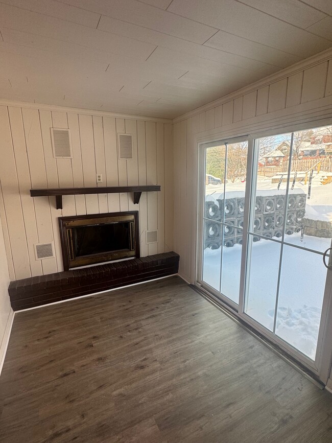 Foto del edificio - 1512 Woodmont Ave