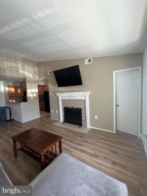 Building Photo - 7804 Harrowgate Cir