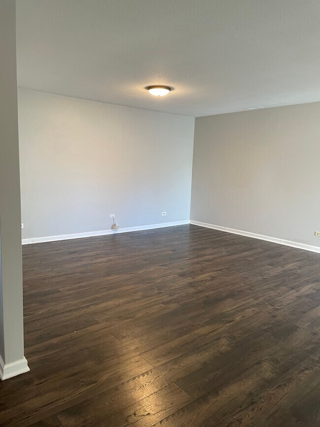 Living Room - 2665 Sumac St