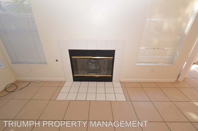 Building Photo - 8009 Celebreeze Ct