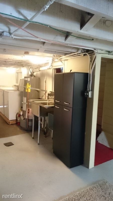 Foto del edificio - 1 br, 1 bath Apartment - 556 Ramsell Street