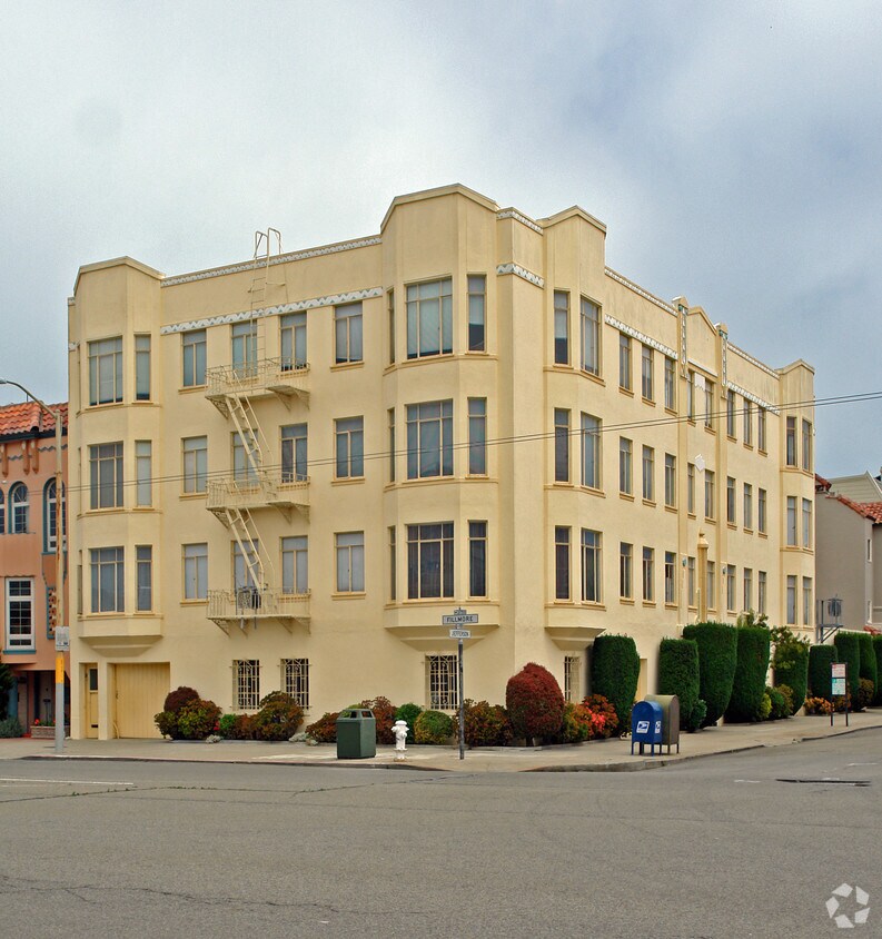 Primary Photo - 1490 Jefferson St