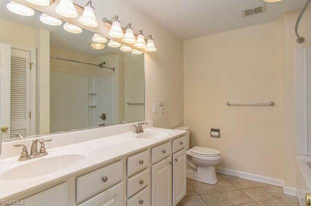 Building Photo - 380 Hanover Arms Ct