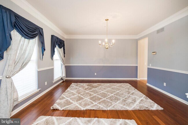 Foto del edificio - 460 Gulph Ridge Dr