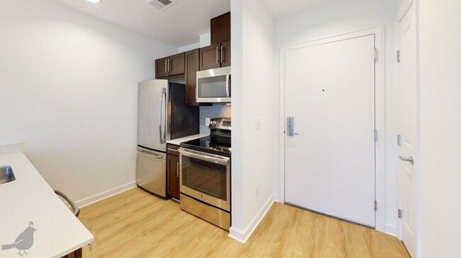 Building Photo - 1115 H St NE