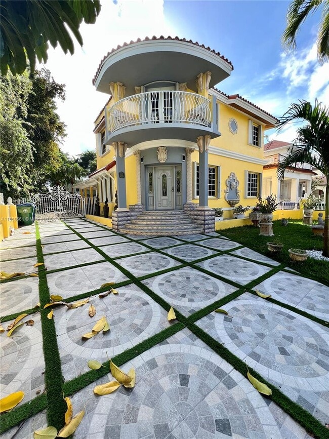 Foto del edificio - 1336 SW 14th St