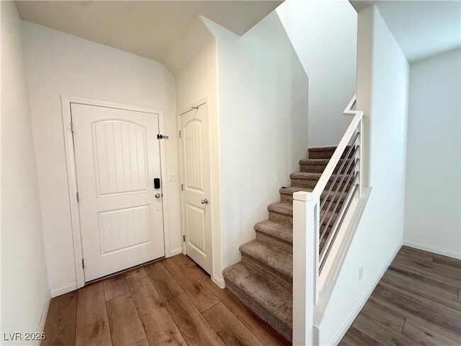 Foto del edificio - 5414 Enchanted Rose St