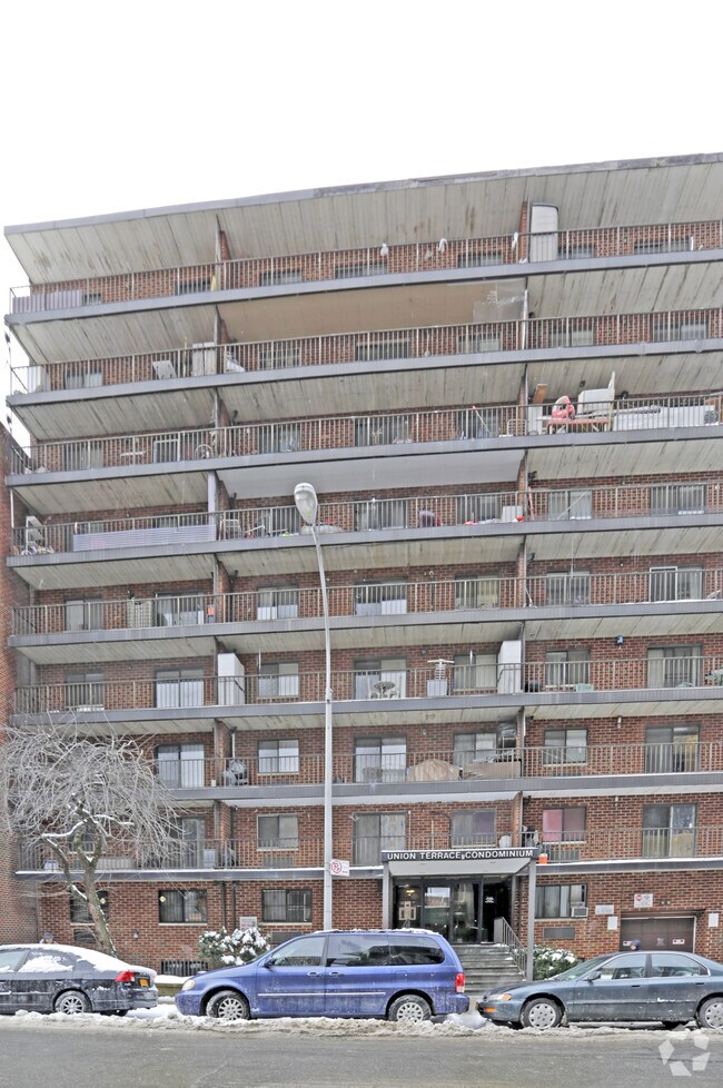 Foto del edificio - 42-36 UNION STREET