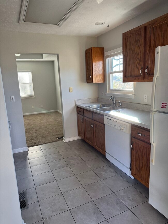 Foto del edificio - 112 E Manning St