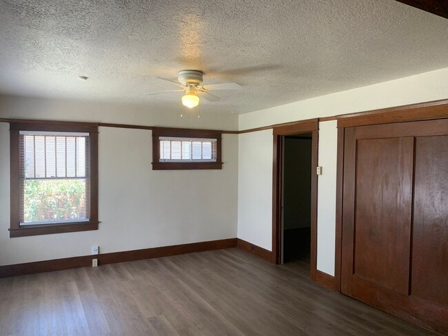 Building Photo - 205 Walden St