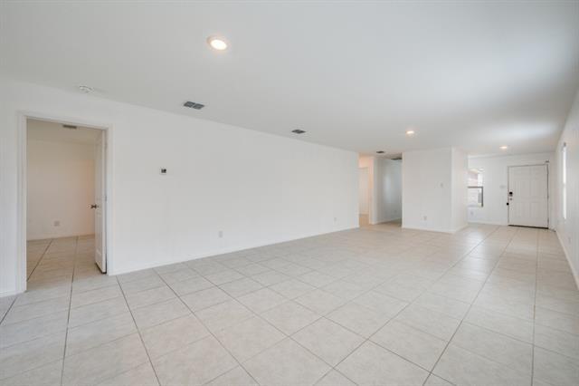 Foto del edificio - 3153 Harper St